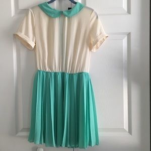 Two-toned collared dress